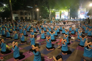 Thoát chứng trầm cảm sau sinh nhờ tập Yoga