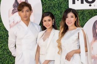 Tim và Trương Quỳnh Anh tình tứ tới chúc mừng Trang Pháp