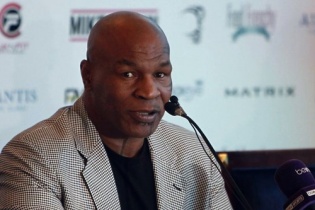 Mike Tyson: "McGregor có thể chết khi đối đầu Mayweather"