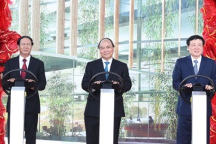 Thủ tướng nhấn nút khởi công tổ hợp sản xuất ôtô Việt mang tên VINFAST