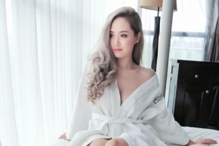 Vẻ đẹp quyến rũ của nữ MC VTV công khai yêu đồng giới
