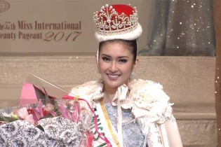 Người đẹp Indonesia đăng quang Hoa hậu Quốc tế 2017