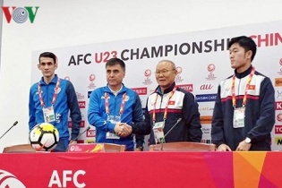 HLV Park Hang Seo: “U23 Uzbekistan khiến tôi đau đầu!“