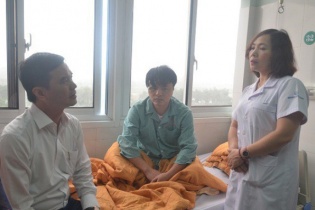 Khởi tố vụ án hành hung 2 bác sĩ Bệnh viện Sản nhi Yên Bái