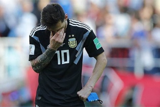 HLV Argentina: "Messi im tiếng vì bị đối thủ tập trung vây ráp"