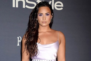 Demi Lovato bất tỉnh vì dùng heroin quá liều