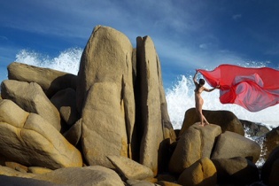 Triển lãm ảnh nude đầu tiên ở Hà Nội dè dặt xóa định kiến