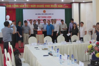 Lương tối thiểu 2019: Chốt đề xuất tăng ở mức 5,3 %