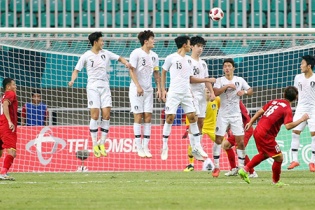 Thủ tướng động viên tuyển Olympic Việt Nam ‘bại không nản’