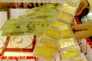 Giá vàng hôm nay 14/9: USD bất ngờ đổ dốc, vàng tăng vọt