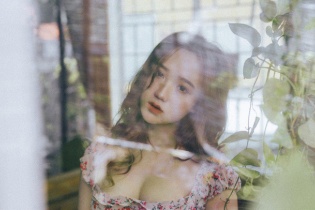 “Hot girl ảnh thẻ” khoe vẻ quyến rũ trong bộ ảnh mới