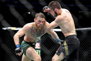 "Gã điên" McGregor bị cấm thi đấu một tháng
