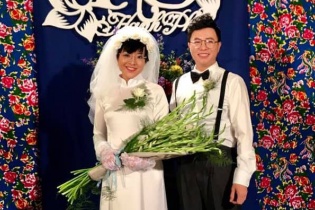 Công Lý phản ứng thú vị khi Thảo Vân chụp “ảnh cưới” với trai trẻ