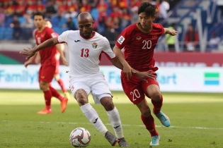 Fox Sports choáng trước thống kê vượt trội của Việt Nam trước Jordan