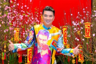Đàm Vĩnh Hưng trang hoàng biệt thự triệu USD đón Tết