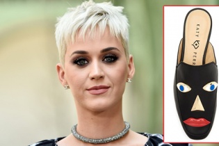 Katy Perry bị cáo buộc phân biệt chủng tộc khi thiết kế giày