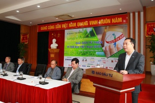 Toàn cảnh họp báo giải golf Swing for the kids 2019