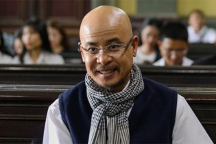 Đặng Lê Nguyên Vũ đã trả lời được câu hỏi "Tiền nhiều để làm gì?"