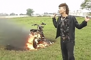 Tài khoản Khá Bảnh cùng 410 clip trên kênh YouTube đã bị xóa sạch