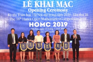 Atlantic Five-Star English sẽ trao học bổng cho các thí sinh xuất sắc nhất HOMC 2019