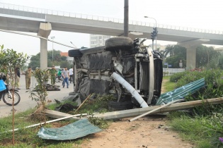 Nữ tài xế Mercedes tông loạt xe máy khai báo gì?