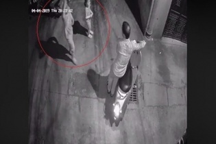 Nghi án người đàn ông dâm ô bé gái 11 tuổi trong ngõ vắng ở Hà Nội