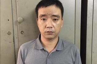 Phẫn nộ với lời khai của kẻ dâm ô bé gái 11 tuổi trong ngõ vắng