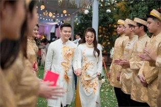 Hưng Yên: Choáng ngợp đám cưới tiền tỉ, mời cả ca sĩ Đan Trường 