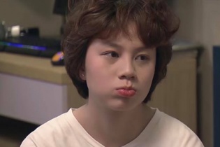 Fan nữ đổi avatar, sẵn sàng bẻ cong giới tính vì yêu Bảo Hân "Về nhà đi con"