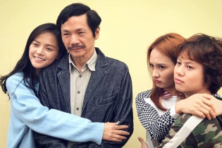Những hình ảnh không lên sóng của "Về nhà đi con"