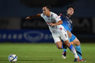 Tiền vệ Thái Lan: ‘Sẽ khiến Việt Nam nhận thất bại thảm hại’