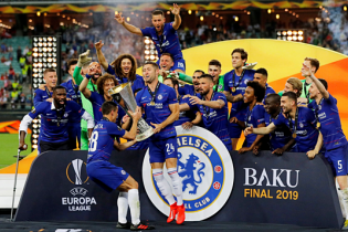 Chelsea thắng đậm Arsenal, vô địch Europa League