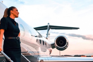 Đi 130 nước nhờ làm tiếp viên hàng không cho VIP