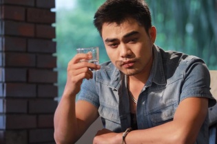 Khải "Về nhà đi con" tung ảnh đẹp như soái ca khiến fan bất ngờ