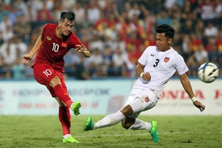 U23 Việt Nam chiến thắng trong trận cầu giông gió ở Phú Thọ