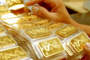 Vàng nổi sóng tăng dữ dội, lên sát 40 triệu đồng/lượng