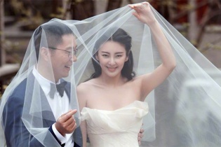 "Song Hye Kyo Trung Quốc" bị đại gia rởm lừa cả tiền lẫn tình