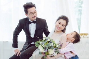 Lâm Vỹ Dạ: "Tôi từng ôm con đi diễn vì áp lực kiếm tiền"