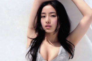 "Biểu tượng sắc đẹp’ Nhật Bản chia tay người yêu đại gia sau khi sống thử