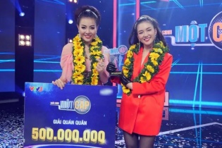 Thanh Hương thắng sát nút 0,01 điểm, đăng quang “Trời sinh một cặp” 