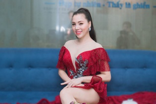Á hậu áo dài 2019 Kathy Hương chia sẻ bí quyết làm đẹp