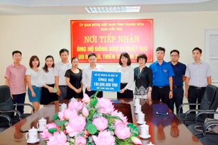 Công đoàn Bộ Kế hoạch và Đầu tư quyên góp ủng hộ đồng bào Thanh Hóa chịu thiệt hại do bão số 3