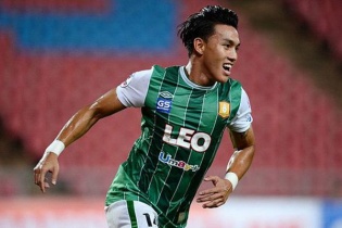 Cựu danh thủ Thái Lan mạnh miệng trước trận gặp tuyển Việt Nam