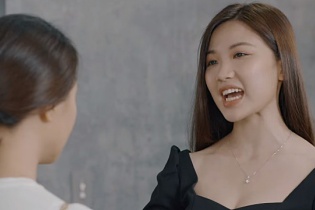Phim "Hoa hồng trên ngực trái": Những nghịch lí khiến khán giả bức xúc