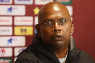 Malaysia bất ngờ trước cách chơi của Việt Nam