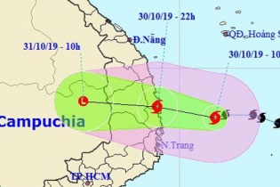 Bão Matmo hướng vào Quảng Ngãi - Khánh Hòa 