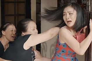 Hạnh phúc ngoài đời thường của bà mẹ chồng ghê gớm nhất màn ảnh Việt