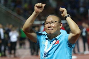 HLV Park nhận lương cao nhất lịch sử bóng đá Việt Nam