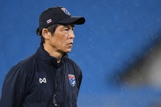 Chủ tịch LĐBĐ Thái Lan: "Sẽ đánh giá HLV Nishino sau trận Việt Nam"