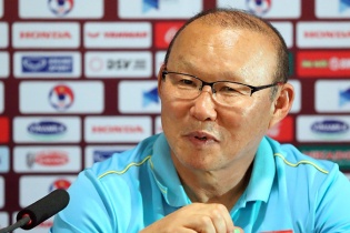 HLV Park Hang Seo trải lòng trên báo Hàn Quốc trước SEA Games